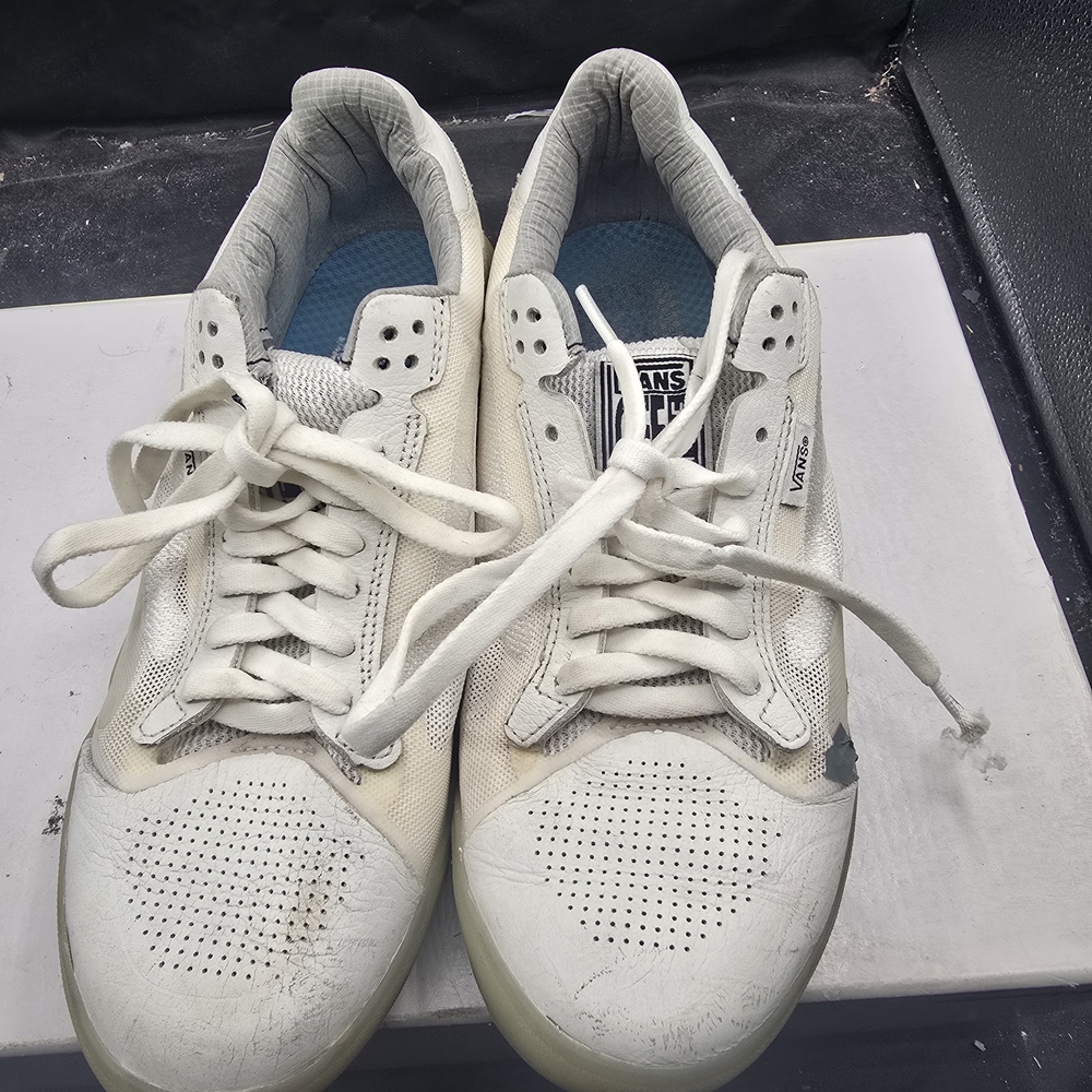 Vans Men's White Sneakers